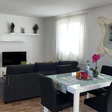 Apartamento Marae Corralejo Exteriör bild